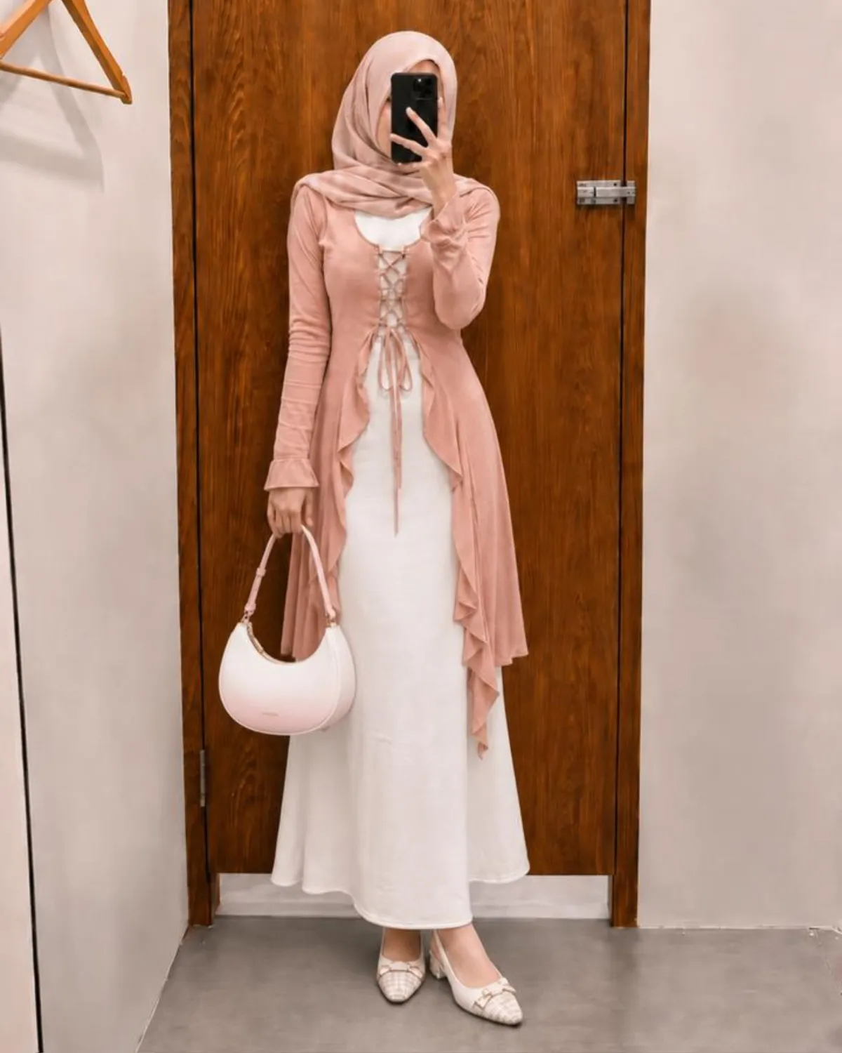 Inspirasi outfit main ke taman