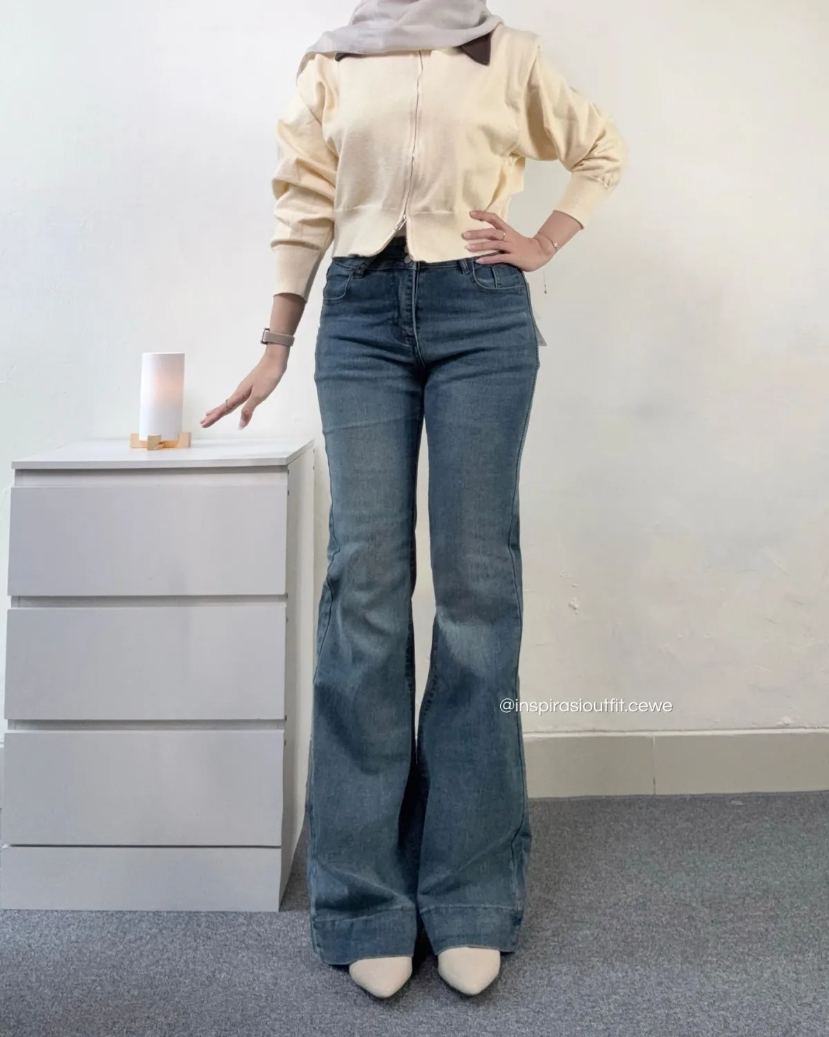 Inspirasi outfit simple jalan jalan